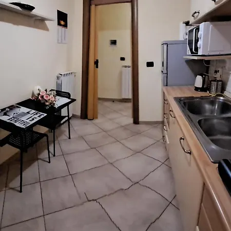 Апартаменты Casa Carlo With Parking Near The Center *